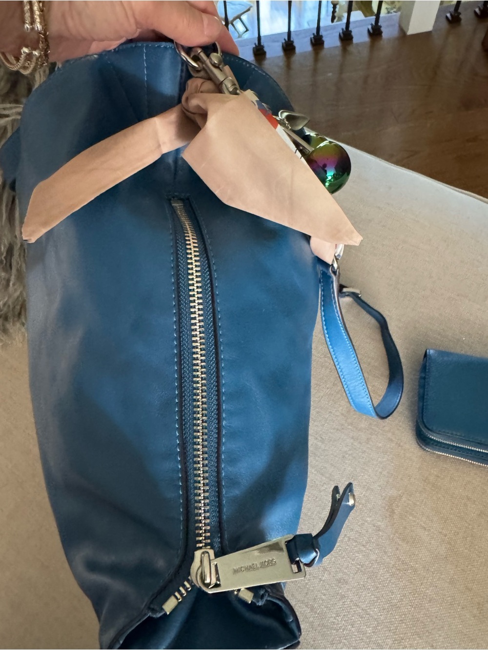 Michael Kors Blue Leather Tote with Matching Wallet - Picture 11 of 16